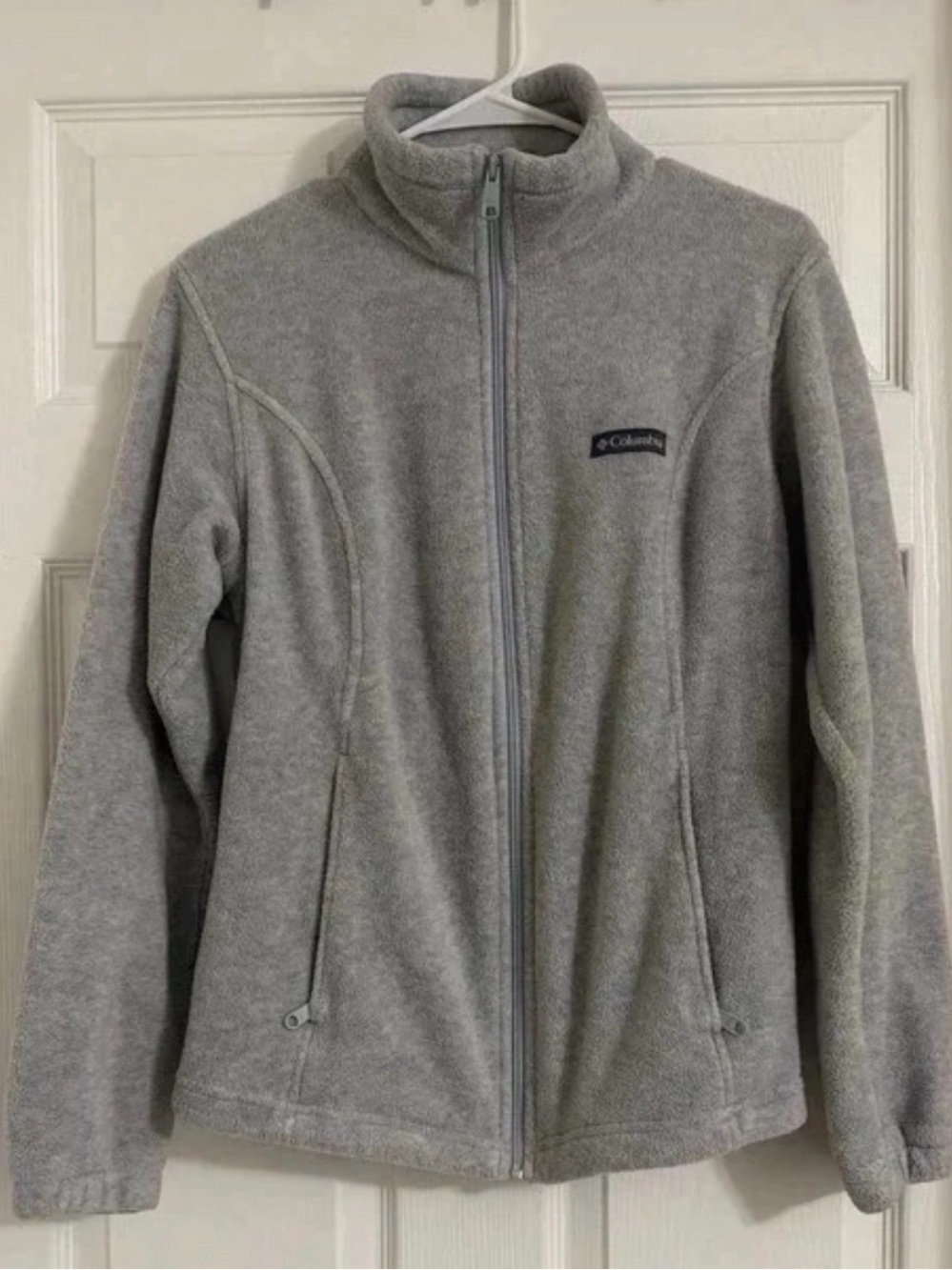 Columbia Women's Light Gray Full-Zip Fleece Jacket